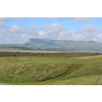 The par-4 11th hole at County Sligo Golf Club is a stunner. 